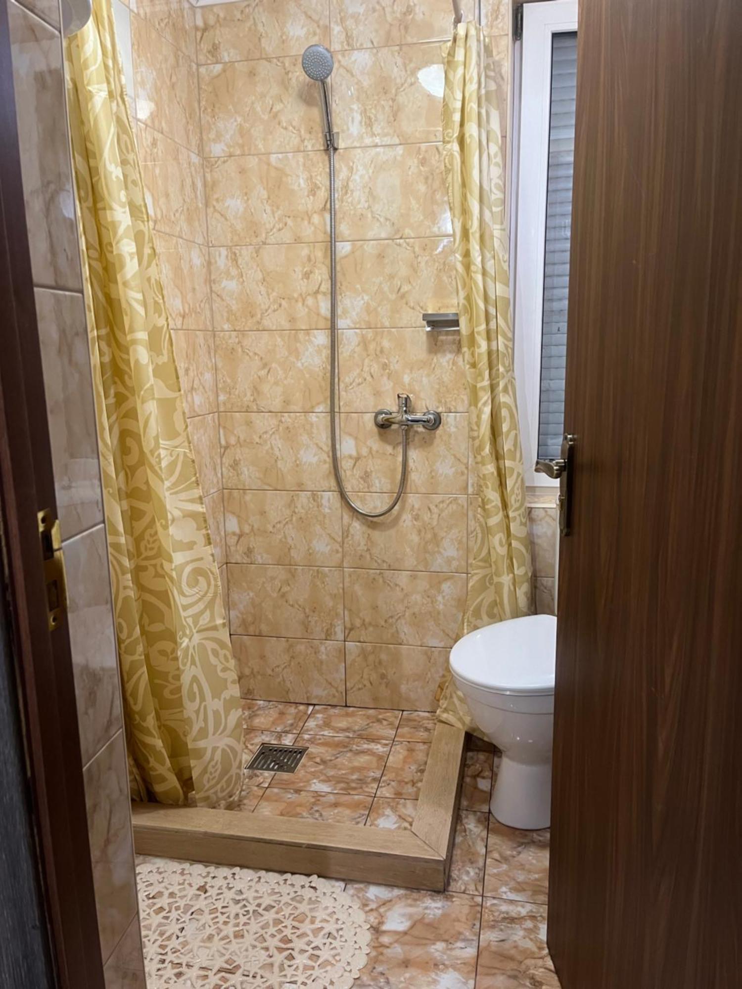 Hotel Окремий Будинок-Апартаменти Rakoshyno المظهر الخارجي الصورة